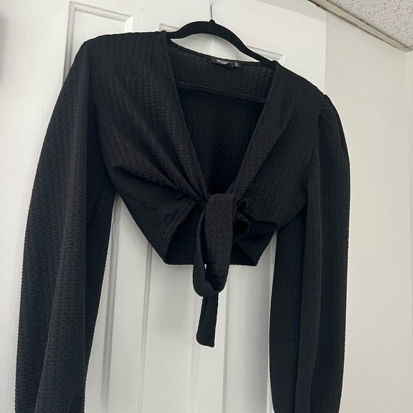 miss guided Tops - Black crop top